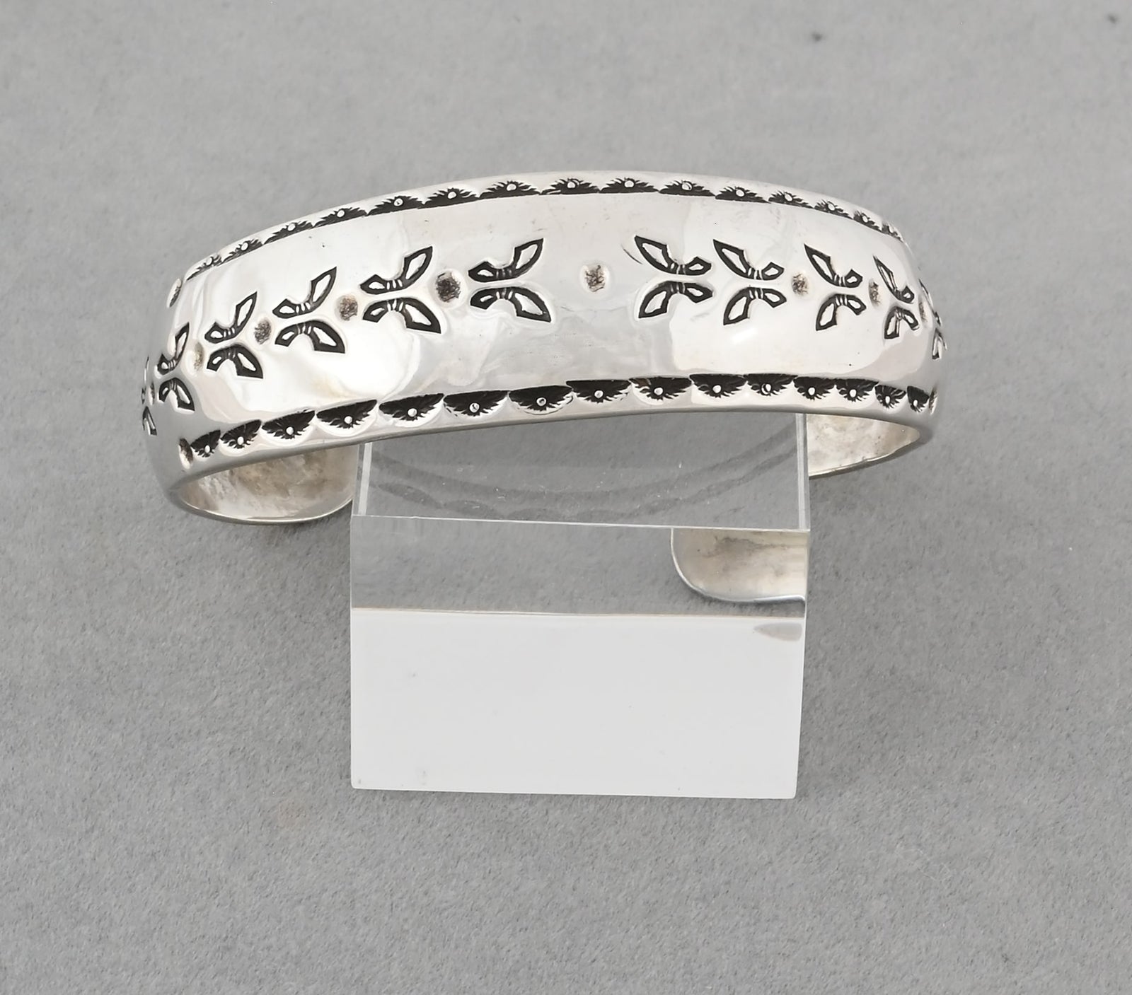 Native American Jewelry - Long Ago & Far Away