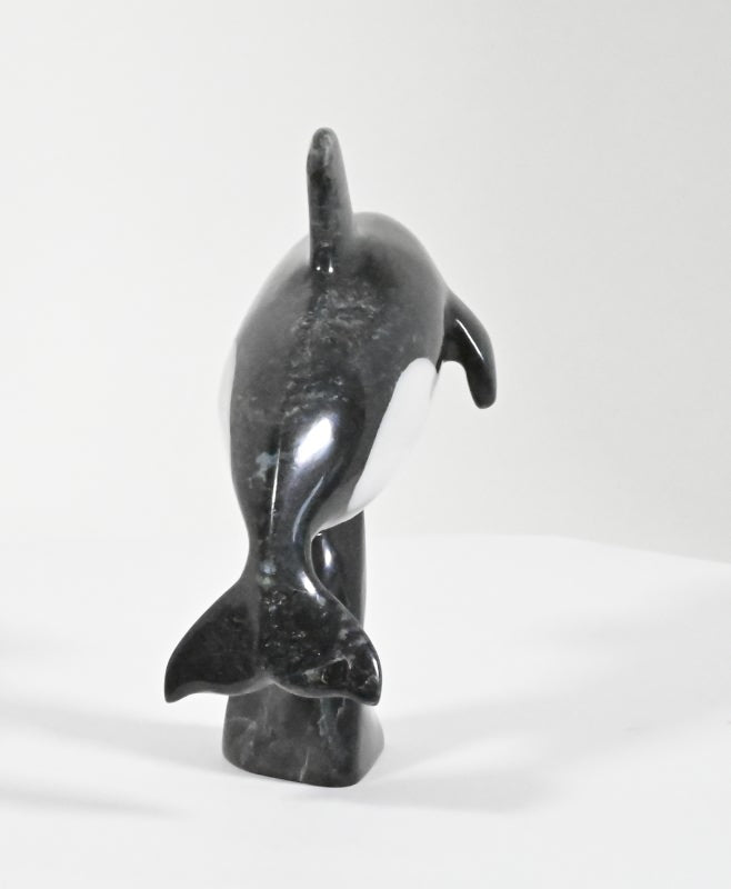 Killer Whale by Johnnysa Mathewsie of Kinngait, Nunavut, Canada