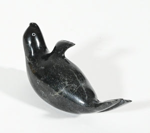 Seal by Ningeosiaq Ashoona