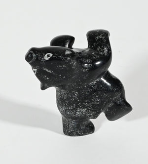 Dancing Polar Bear by Markusie Papigatuk