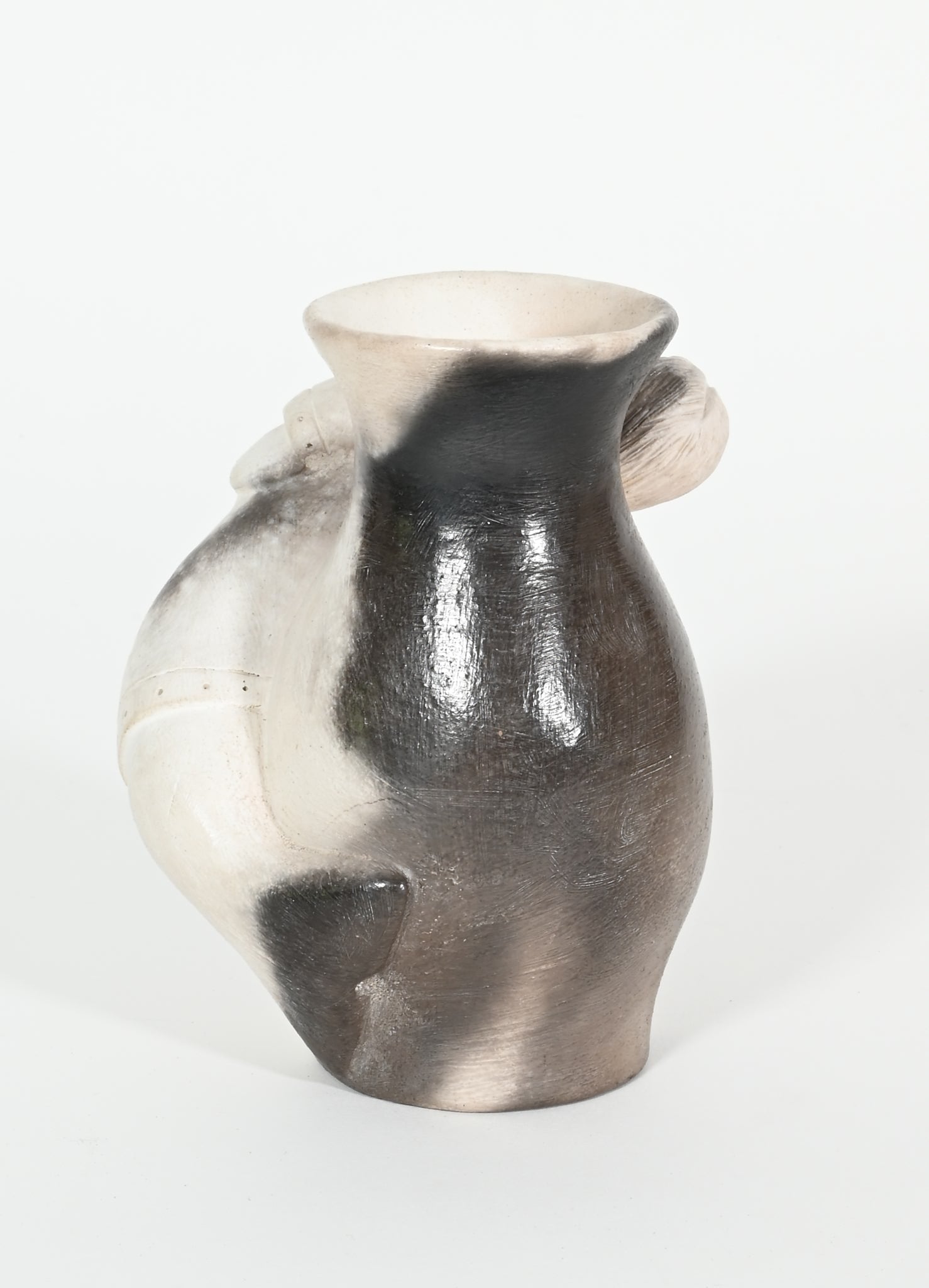 Vase with Sedna by Roger Aksadjuak