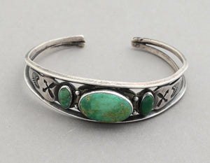 Bracelet, Vintage Cuff with Turquoise and crossed arrows. (Fred Harvey era)