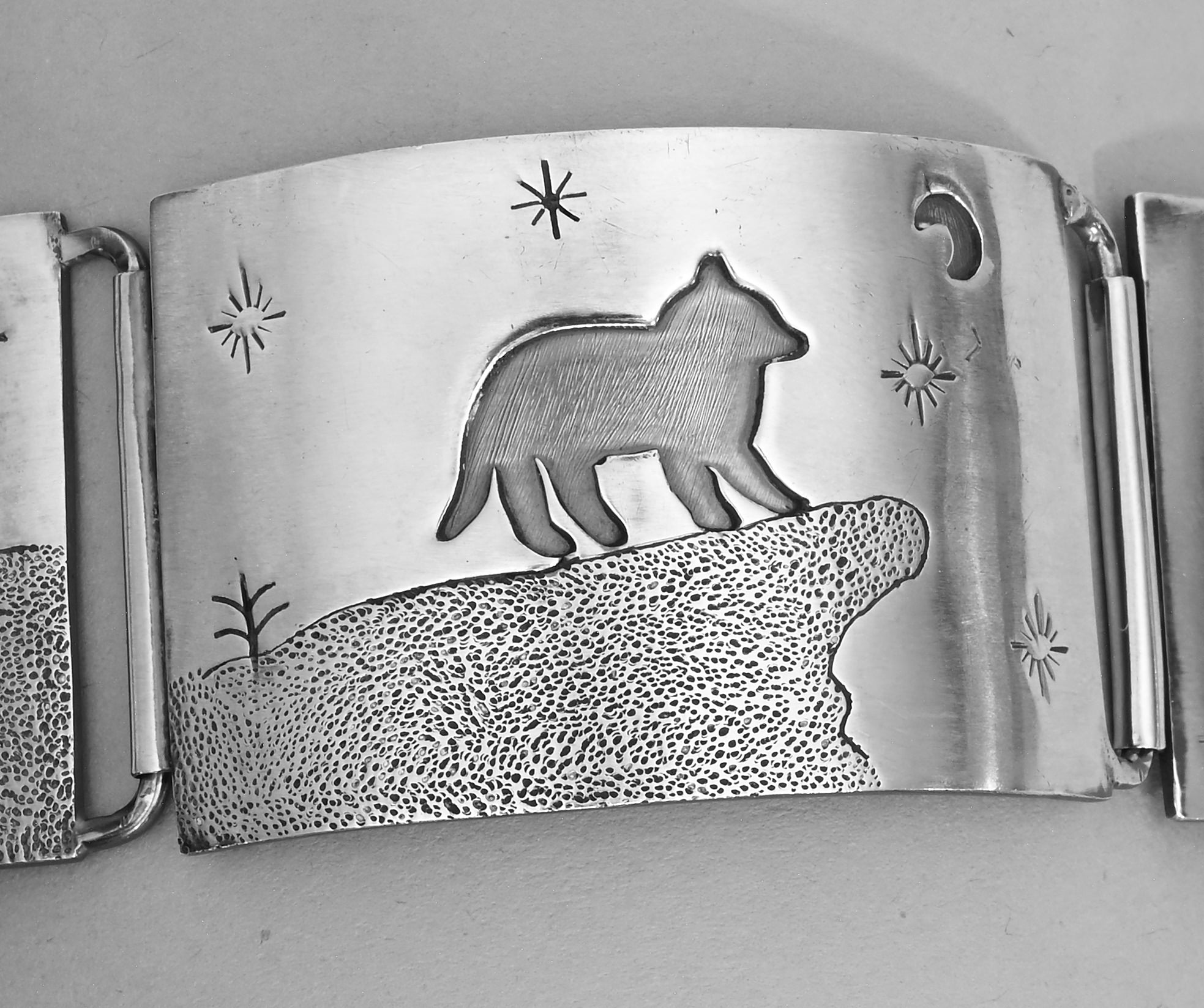 Wolf Memories Bracelet (Caddo-Pawnee)