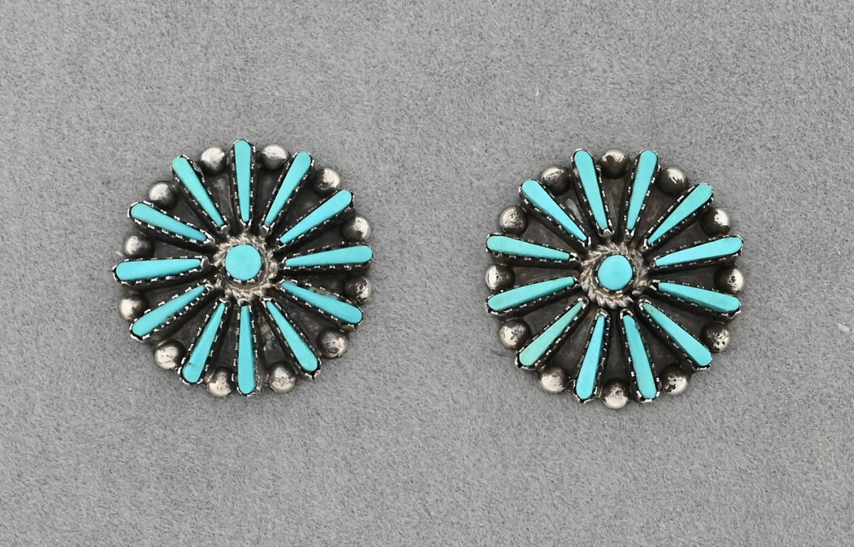 Clip-on Earrings with Needle Point Cluster (Vintage Zuni Pueblo)