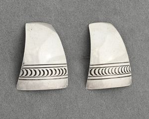 Clip-on Earrings: Navajo (Artist Unknown)