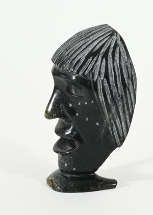 Mask by Kelly Etidlooie