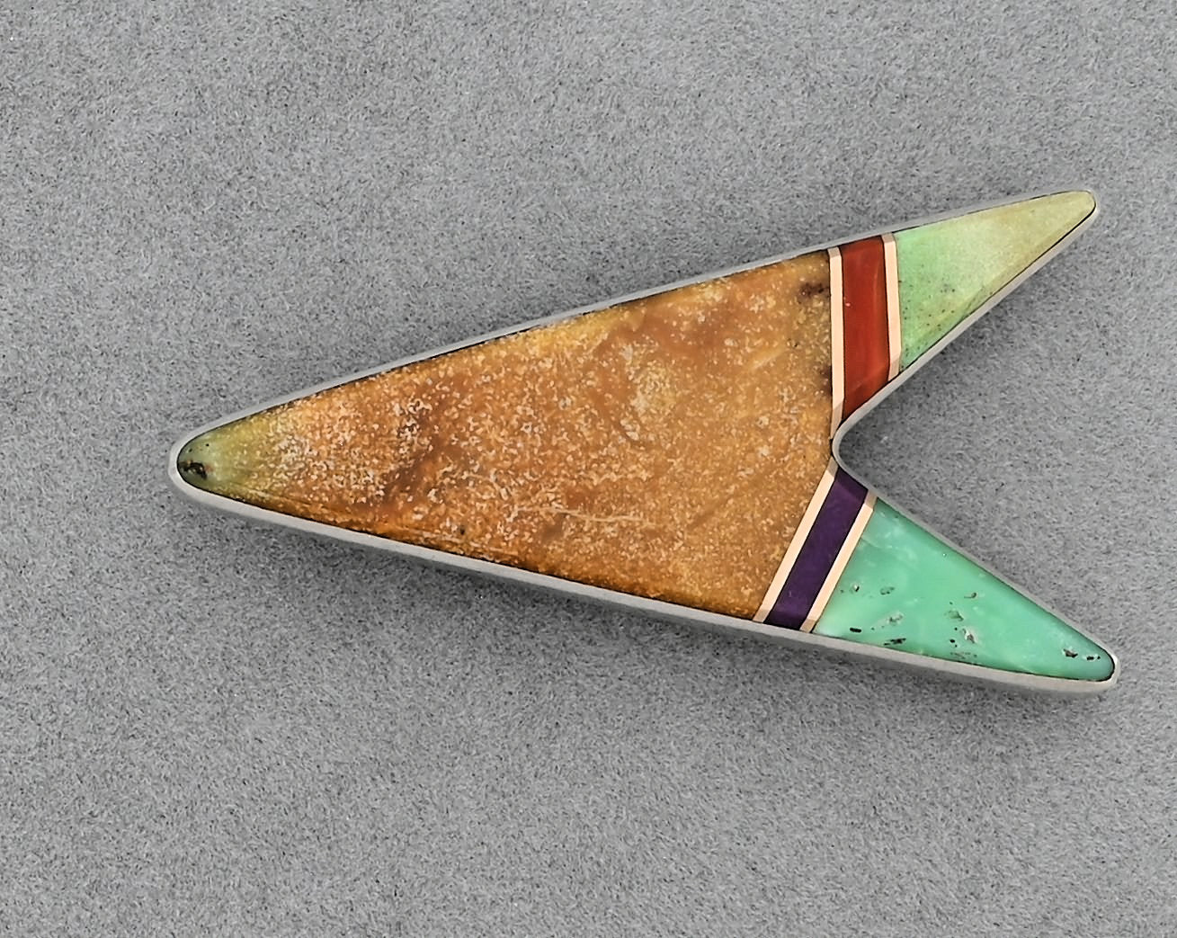 Arrow-Shaped Pin with Inlay