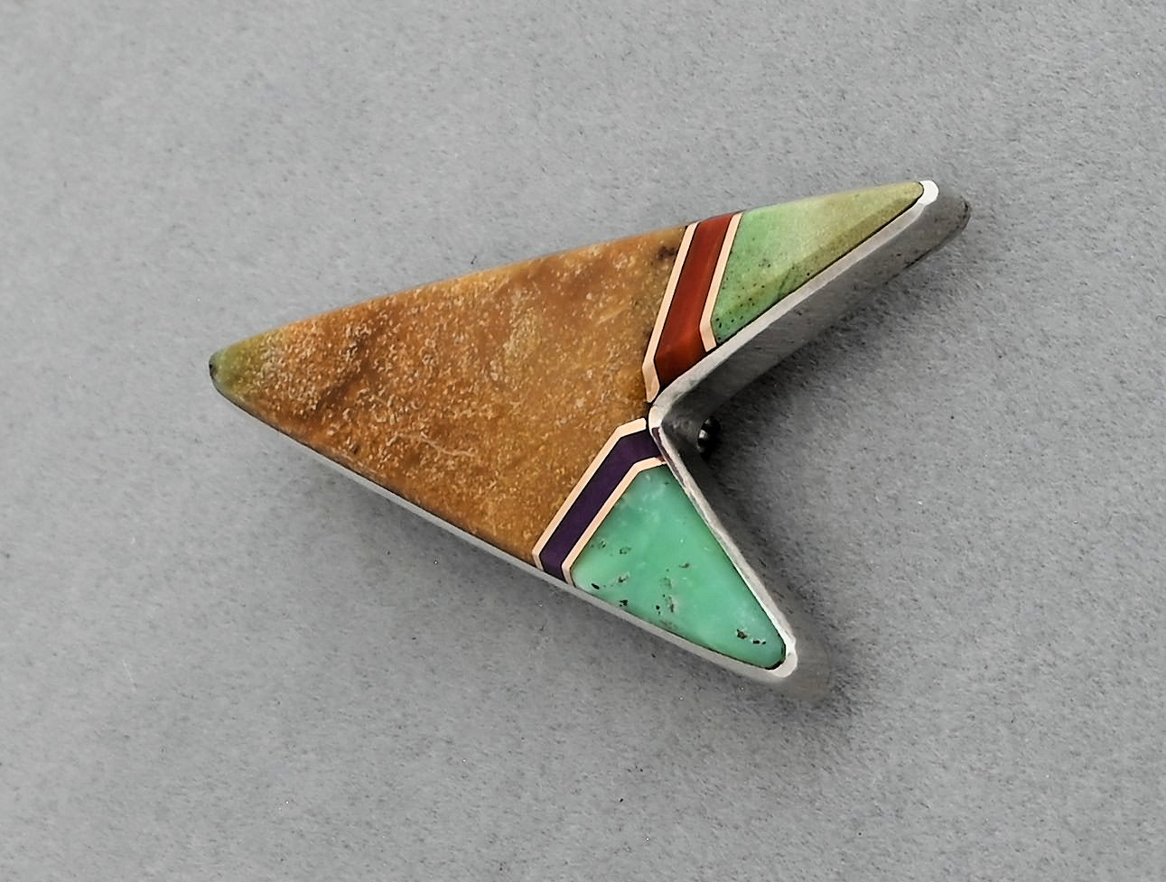 Arrow-Shaped Pin with Inlay