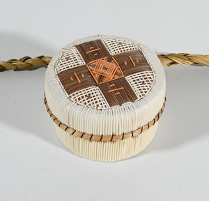 Vintage Anishinaabe Quill Box by Lorraine Besito