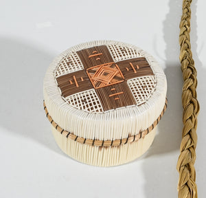 Vintage Anishinaabe Quill Box by Lorraine Besito