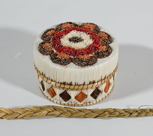Vintage Anishinaabe Quill Box with Tufted Floral design by Lorraine Besito