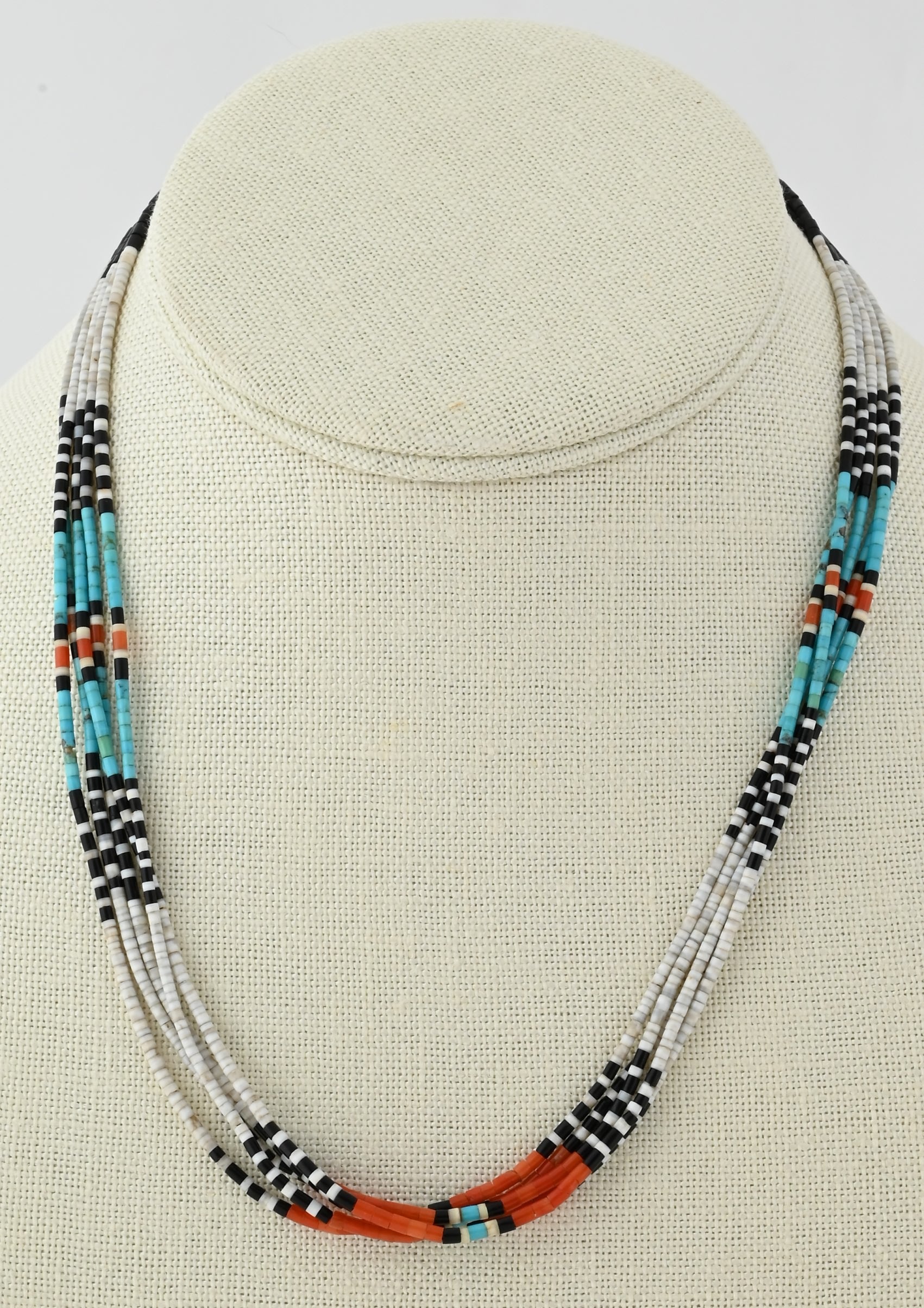 Heishe Necklace (Tewa); Artist unknown