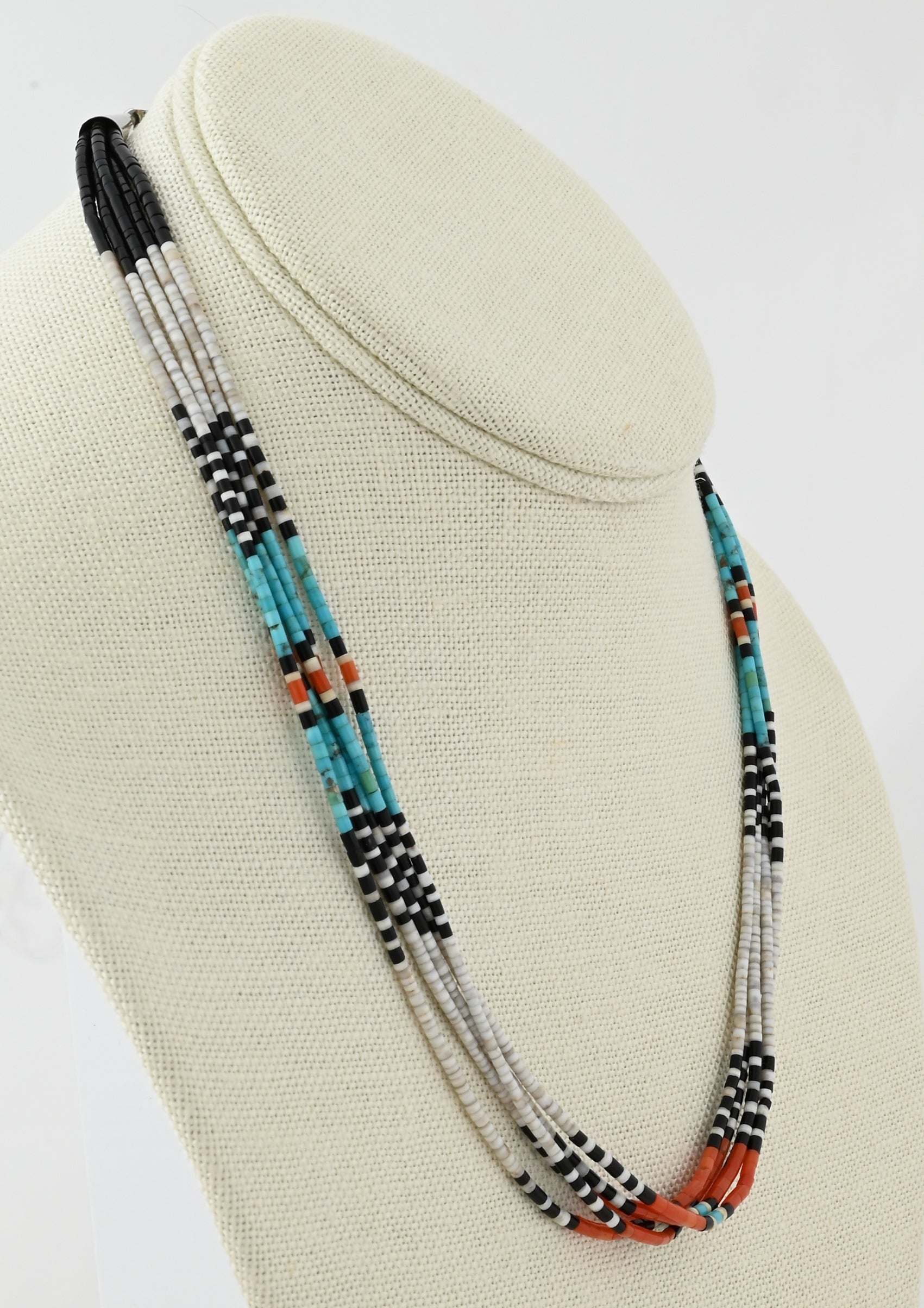 Heishe Necklace (Tewa); Artist unknown