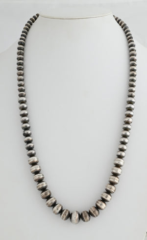 Necklace with Graduated Navajo Pearls