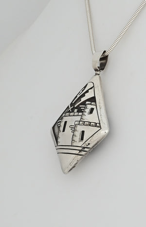 Pendant with Reversible Overlay by Cheryl Wadsworth Soohafyah