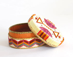 Quill Box with Triangles and Arches by Marina Recollet