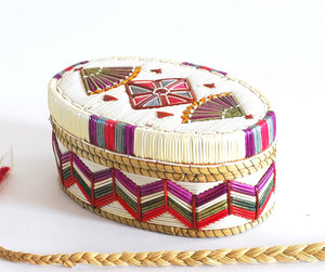 Quill Box with "Diamond" Center and Side Fan Accents by Marina Recollet