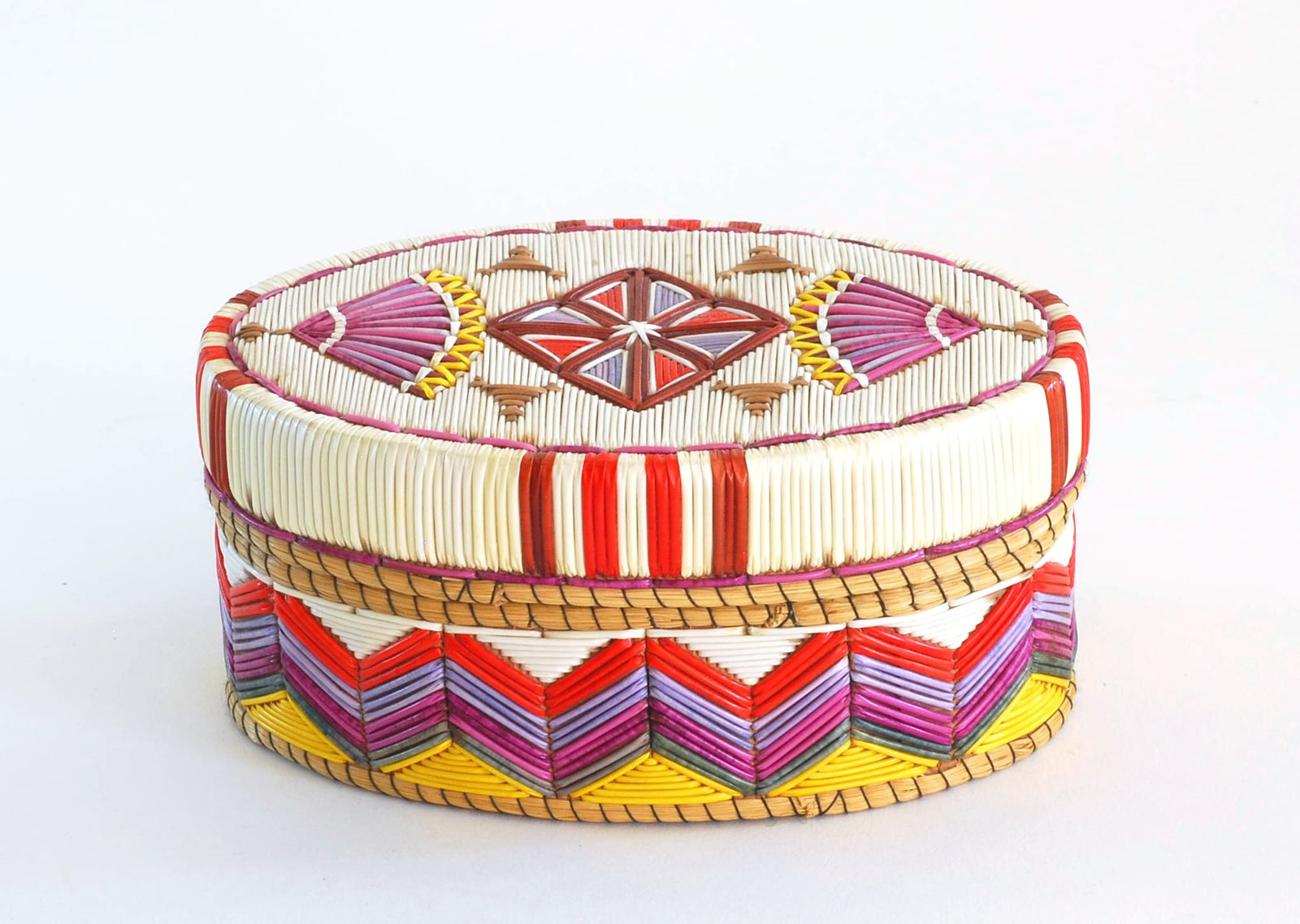 Quill Box with "Diamond" Center and Fan Accents by Marina Recollet