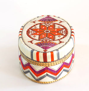 Quill Box with Center Star and Side Fans by Marina Recollet