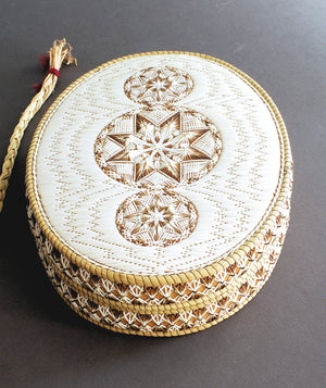 Quill Box, Oval, with Three Stars, by Marina Recollet