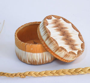 Quill Box with "Sound Waves" by Yvonne Walker Keshick