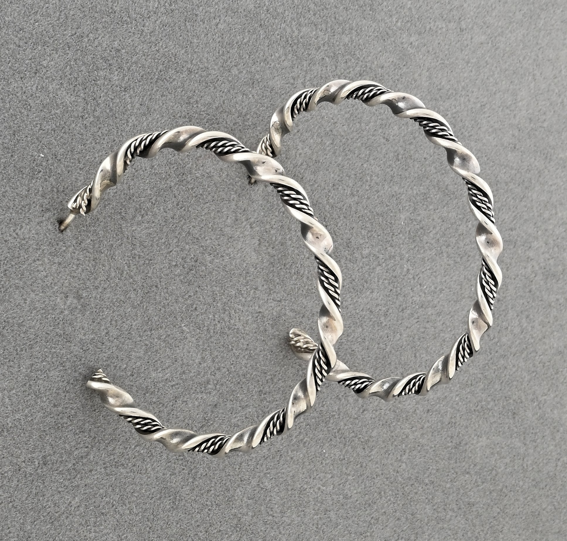 Hoop Earrings with Twisted Wire by Ben Tahe