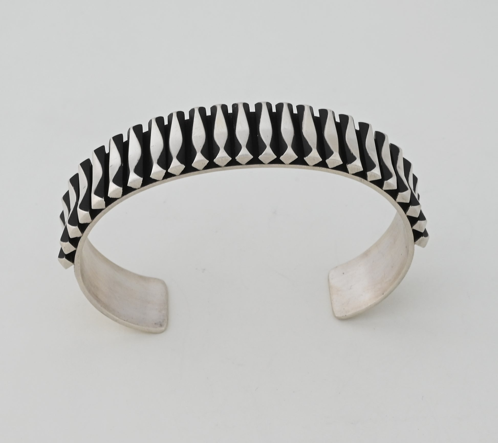 Bracelet, LARGE Cuff by Leander Tahe