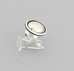 Oval Dome Ring by Artie Yellowhorse; Size 6