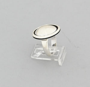 Oval Dome Ring by Artie Yellowhorse; Size 6