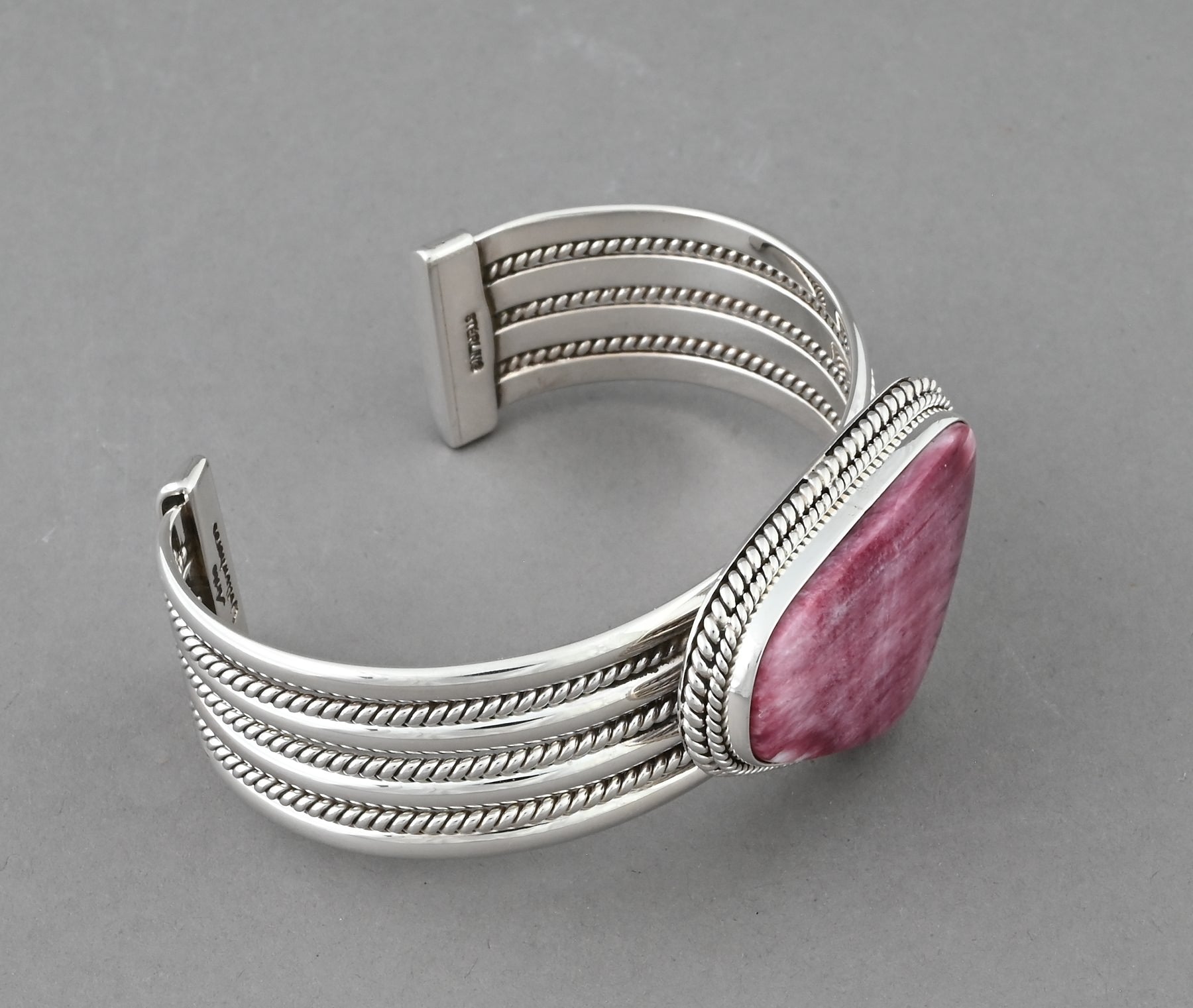 Bracelet with Purple Spiny Oyster by Artie Yellowhorse