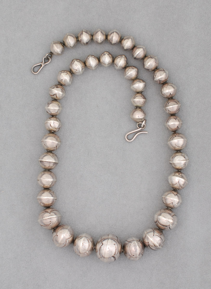 Necklace, Navajo Pearls; 17" x 16mm