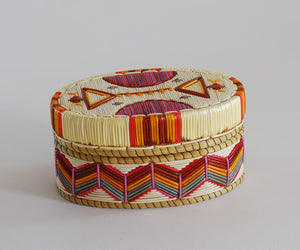 Quill Box with Triangles and Arches by Marina Recollet