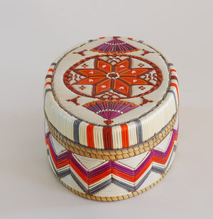Quill Box with Center Star and Side Fans by Marina Recollet