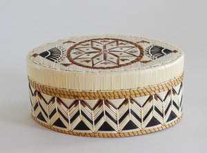 Quill Box with Center Star and Side Fans by Marina Recollet