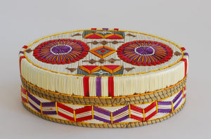 Quill Box with Two Round Rosettes by Marina Recollet
