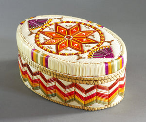 Quill Box with Star and Fans by Marina Recollet