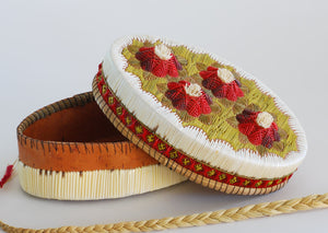 Quill Box with Four Tufted Flowers by Clara Barker