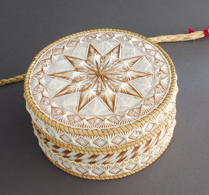 Quill Box by Marina Recollet