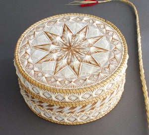 Quill Box by Marina Recollet