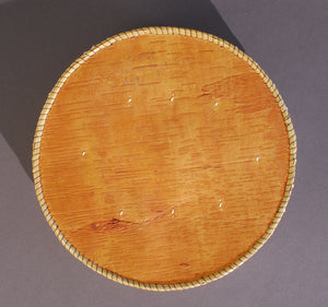 Quill Box by Marina Recollet