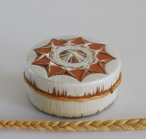 Quill Box with Dream Weave by Unknown