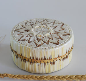 Quill Box with Double Star by unknown artist