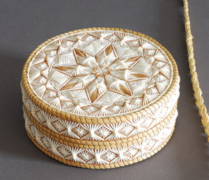 Quill Box with Star Geometric by Marina Recollet