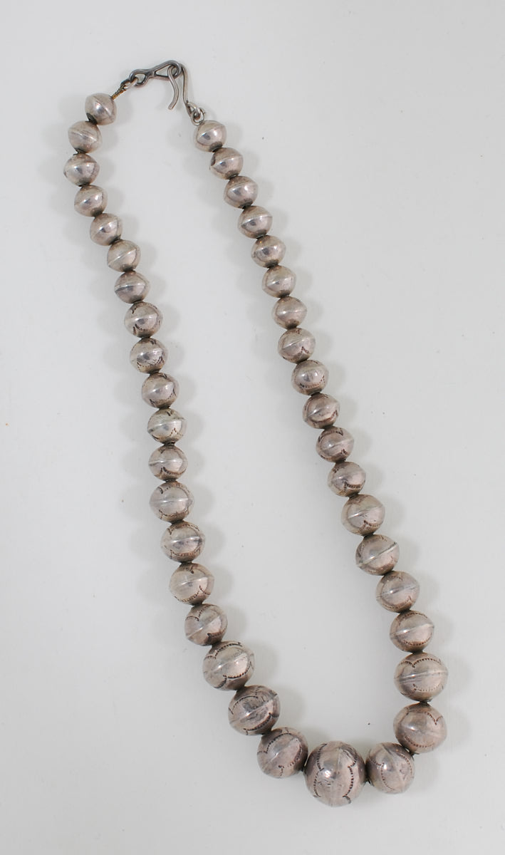 Necklace, Navajo Pearls; 17" x 16mm