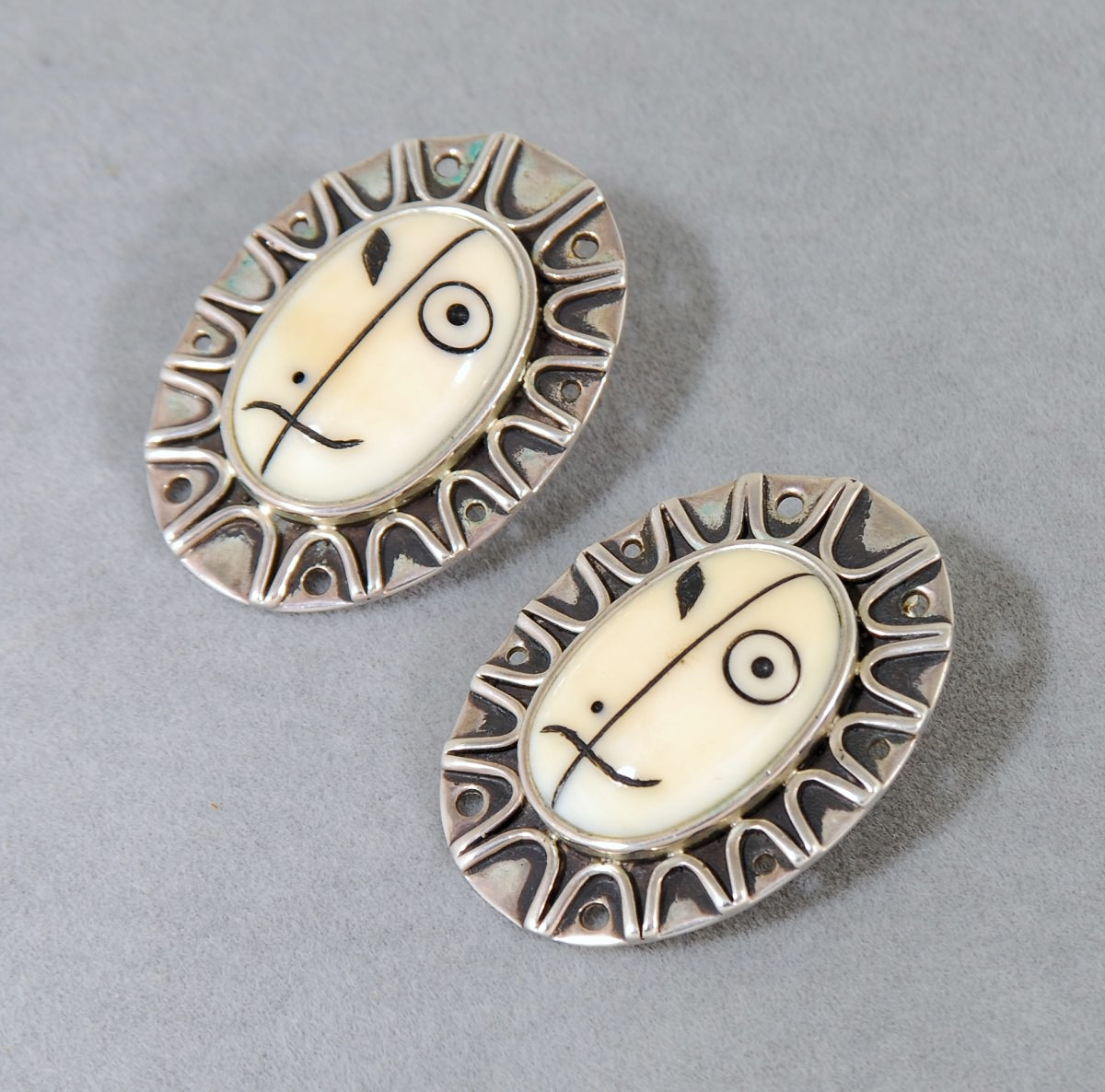 Tunghak Earrings II by Denise Wallace